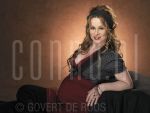 27-04-2006 Trijntje Oosterhuis at studio in Amsterdam, 
by order of Glossy Magazine. April 27, 2006.

[keywords]Posed, Half Length, Smiling, Pregnant[/keywords]